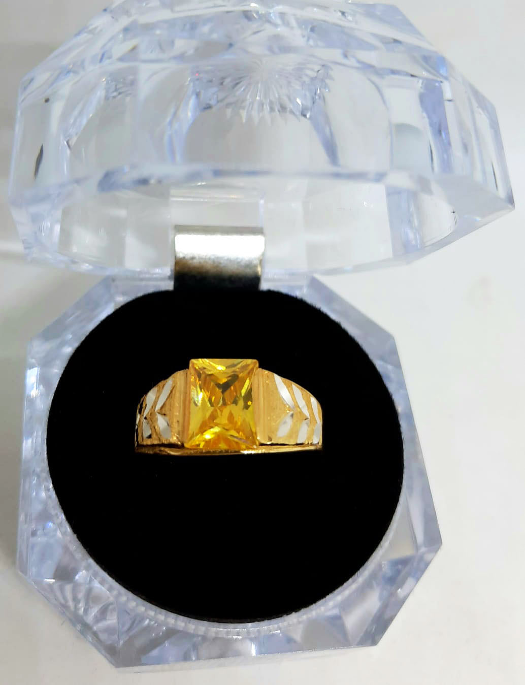 Gold Gent Ring